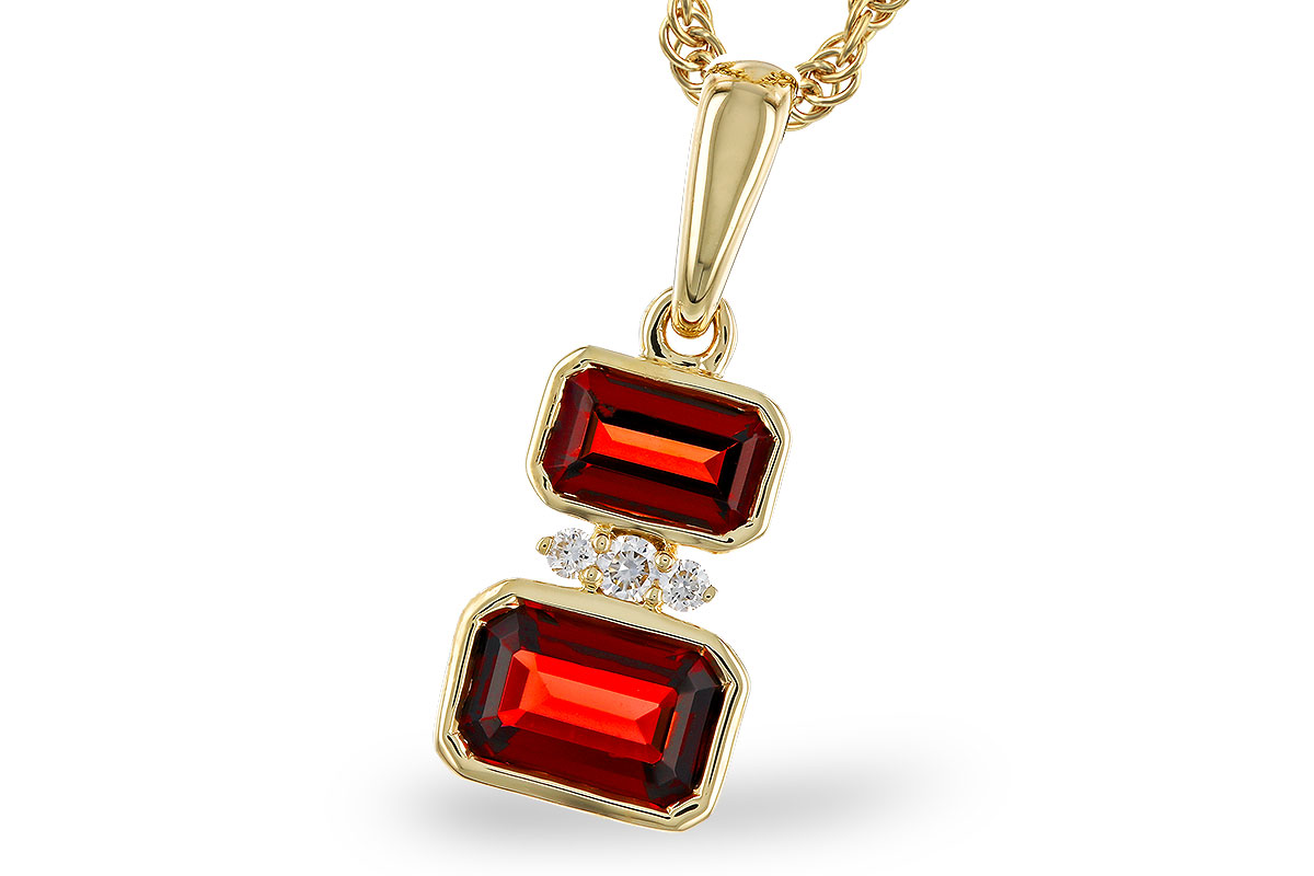 A292-75057: NECK .98 TW GARNET 1.01 TGW