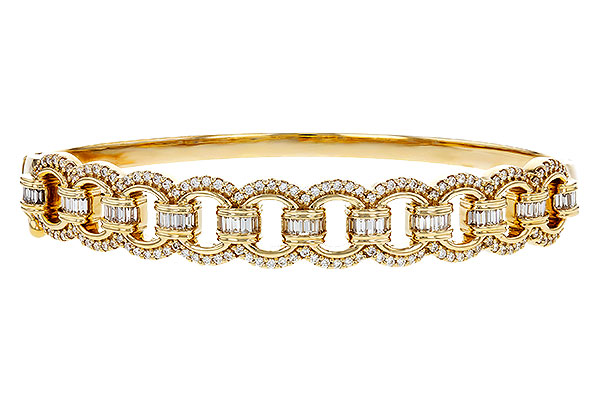 B292-81448: BANGLE .68 BAG 1.35 TW