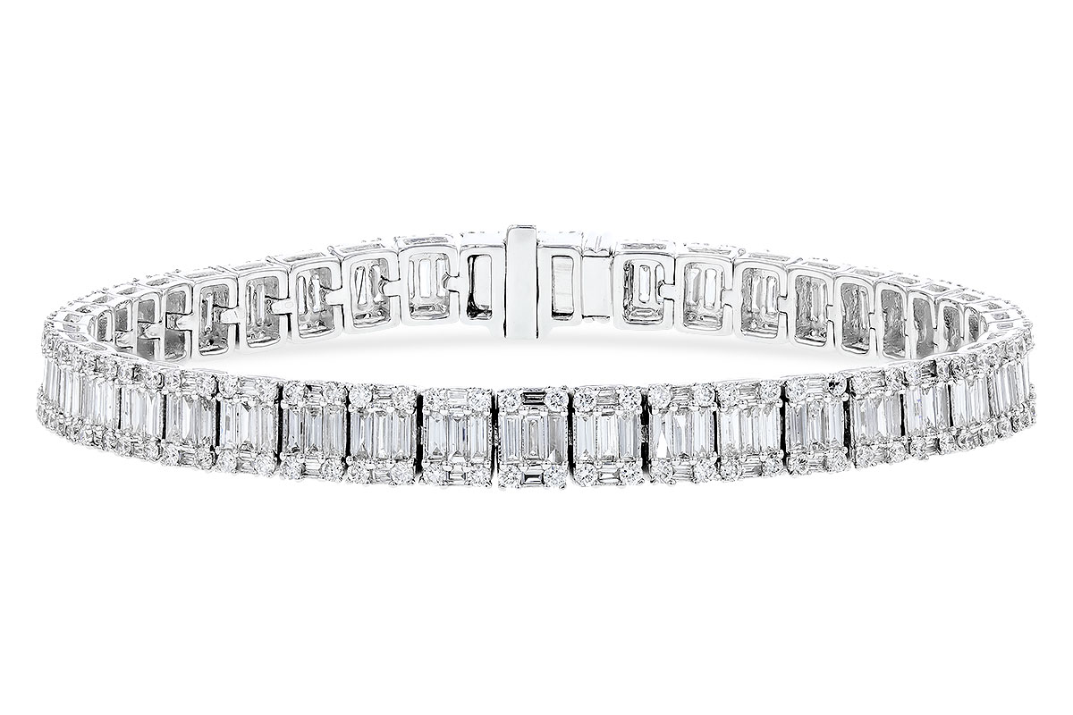 D291-84147: BRACELET 2.72 TW BAGUETTES 4.10 TW