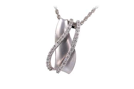 E201-85947: NECKLACE .28 TW