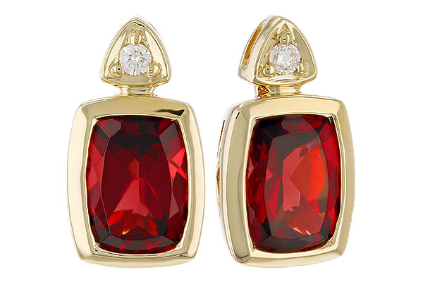 G291-85974: EARR 1.90 TW GARNET 1.94 TGW (7x5MM GAR)