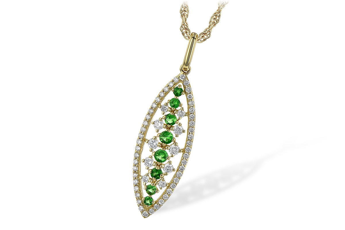 H208-18674: NECK .24 GREEN GARNET .55 TGW