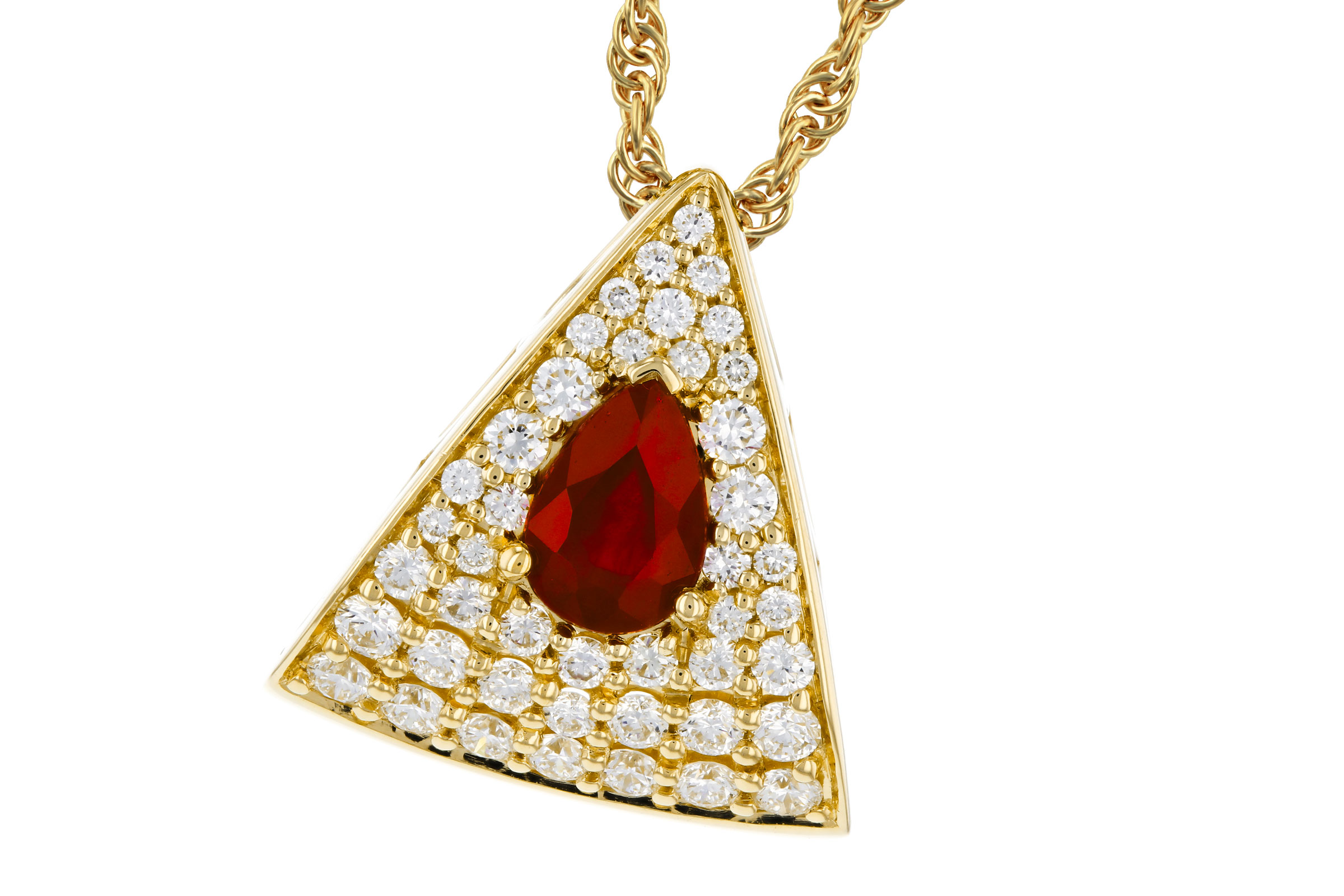 H293-65983: NECKLACE .46 RUBY .80 TGW (6x4MM RU)