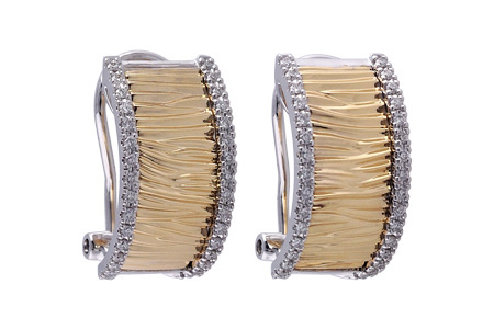 L202-75029: EARRINGS .37 TW